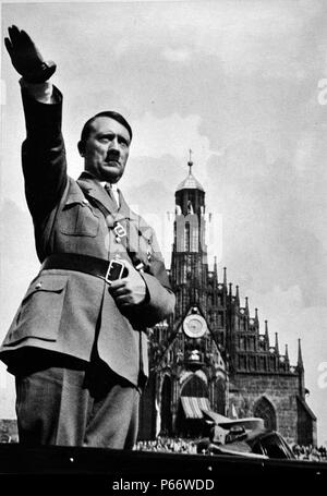 Adolf Hitler 1889-1945. Deutsche Politiker und Führer der Nsdap, bei einer Kundgebung in der frühen Jahre 1923 Stockfoto