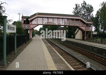 Die Fuß-Brücke bei gartmore Station, Warwickshire. 2007 Stockfoto