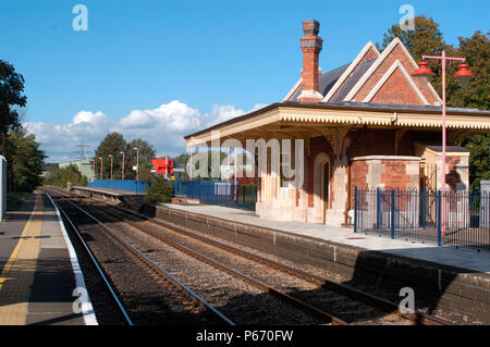 Der Great Western Railway, September 2004. Blick von der Plattform des Culham Station nach Norden nach Birmingham. Stockfoto