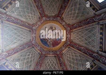 Fresko an der Decke der Kuppel der Cappella Del Santissimo Sacramento in Mantua geweihte Kathedrale, die dem heiligen Petrus, Mantua, Italien Stockfoto