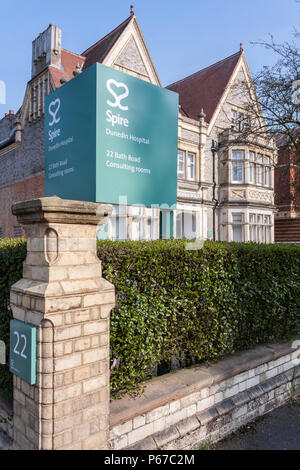 Äußere von Dunedin Krankenhaus consulting Zimmer, ein Teil der Spire Healthcare, in Reading, Berkshire, England, GB, UK Stockfoto