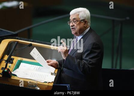 Mahmud Abbas bei der Vollversammlung der Vereinten Nationen 2012. Mahmoud Abbas vom 26. März 1935 Ist eine Palästinensische Staatsmann. Er ist Vorsitzender der Palästinensischen Befreiungsorganisation (PLO) seit dem 11. November 2004 und wurde Präsident des Staates Palästina seit 15. Januar 2005. Stockfoto