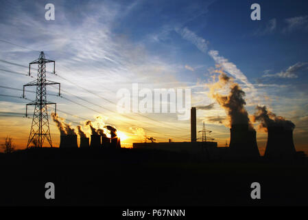 Drax Power Station, in der Nähe von Selby, North Yorkshire. Die Station ist die größte, saubersten und effizientesten Kohle-Station in Großbritannien gefeuert und bietet ab Stockfoto