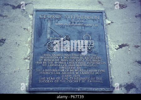 Plakette auf der Seite des Ferienhaus George Stephenson's Geburt gibt es im Jahr 1781 zu gedenken. Samstag, 23 September 1967. Stockfoto