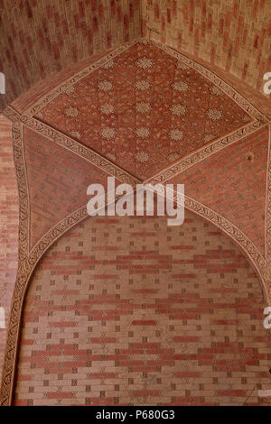 Detail der Obergrenze von Gombad-e Soltaniye Moschee, der Iran. Stockfoto