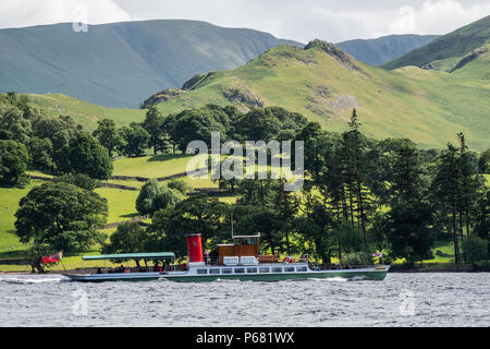 M Y Dame des Sees Dampfgarer auf, Cumbria Ullswater Stockfoto