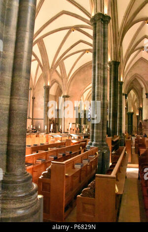 Kirchenschiff im Chor der Kirche geweihten Tempel in 1185, City of London, England. Stockfoto