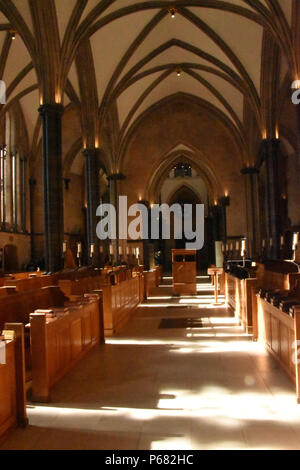 Kirchenschiff im Chor der Kirche geweihten Tempel in 1185, City of London, England. Stockfoto