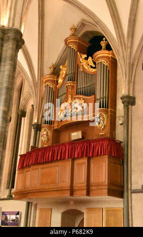 Harrison und Harrison Orgel in der Kirche geweihten Tempel in 1185, City of London, England. Stockfoto