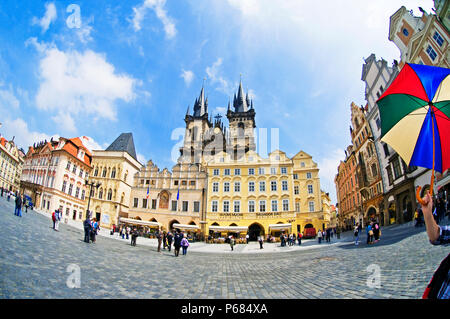 Die Altstadt mit der Kirche der Muttergottes vor dem Teyn, Prag, Tschechien, Ost Europa Stockfoto