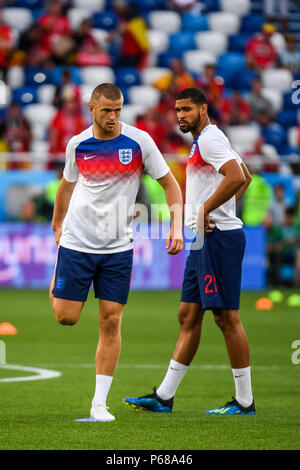 Stadion Kaliningrad, Kaliningrad, Russland. 28 Juni, 2018. FIFA Fußball-WM, Gruppe G, England und Belgien; Eric Dier von England aufwärmen Credit: Aktion plus Sport/Alamy leben Nachrichten Stockfoto