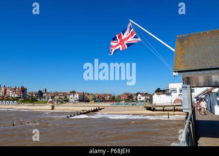 Southwold, Suffolk, Großbritannien. 29 Juni, 2018. UK Wetter: Heiß hellen, sonnigen Sommermorgen, Southwold, Suffolk. Credit: Angela Chalmers/Alamy leben Nachrichten Stockfoto