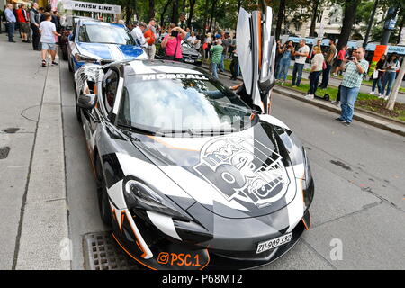 Wien, Österreich. Juni 29, 2018. Die Modball Rallye ist ein internationaler Führerschein Tour mit einem anderen jedes Jahr Route. Gegründet im Jahr 2007 sieht ein Eintrag von rund 180 Autos pro Veranstaltung, die meist Supercars geändert. Die Veranstaltung sollte Ende am Freitag in Wien. Quelle: Franz Perc/Alamy leben Nachrichten Stockfoto