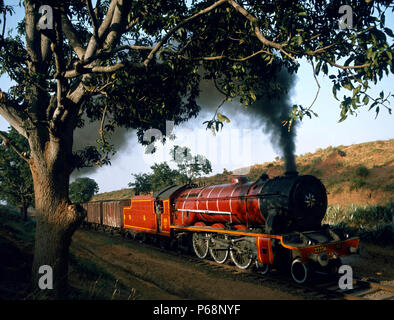 Die letzte High Speed British Pazifik in World Service zu bleiben gebaut wurden, die indische Eisenbahn XC 4-6-2. Hier der letzte überlebende Nr. 22224 durch die V Stockfoto