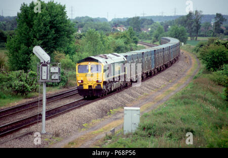 Der Erwerb der Klasse 66 Lokomotiven von EWS führte zu weiteren Bestellungen aus anderen LWL einschließlich Freightliner. Dies hat zu einer Firma s Neue led Stockfoto