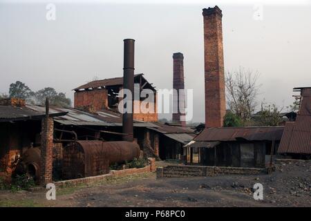 Die beiden stationären Kessel in die verlassenen Ledo Ziegelei im März 2007. Stockfoto