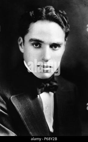 Foto von Sir Charles Spencer "Charlie" Chaplin (1889-1977), englischer Schauspieler, Komiker und Filmemacher, auf Ruhm in der Stummfilmzeit stieg. Vom 1917 Stockfoto