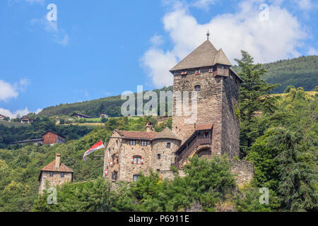 Klausen, Klausen, Eisacktal, Südtirol, Dolomiten, Italien, Europa Stockfoto