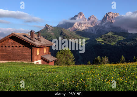 Langkofel, Passo di Sella, Dolomiten, Trentino, Alto Adige, Italien, Europa Stockfoto