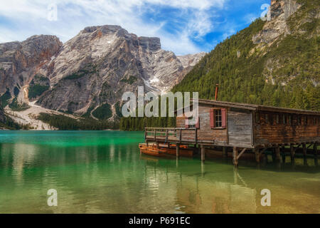 Lago di Braies, Prags, Südtirol, Dolomiten, Italien, Europa Stockfoto