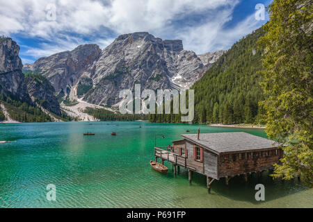 Lago di Braies, Prags, Südtirol, Dolomiten, Italien, Europa Stockfoto