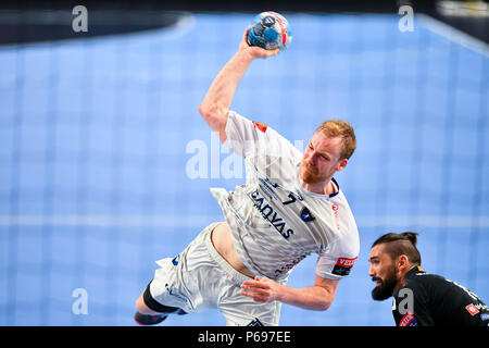 HC Vardar Skopje v Montpellier HB, Champions League Handball Halbfinale in Köln, Deutschland Mit: Jonas Truchanovicius Wo: Kolonia, Deutschland Wann: 26. Mai 2018 Credit: Newspix.pl WENN.com ** Nur für die Veröffentlichung in Großbritannien, den USA, Deutschland, Österreich, Schweiz ** verfügbar Stockfoto