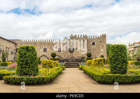 Braga, Portugal - 27. April 2018: das Erzbischöfliche Palais Garten in Braga, Portugal Stockfoto