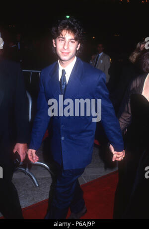 CENTURY CITY, CA - 11. Dezember: Schauspieler Jason Gould nimmt "der Prinz der Gezeiten' Premiere am Dezember 11, 1991 Cineplex Odeon Century Plaza Kinos in Century City, Kalifornien. Foto von Barry King/Alamy Stock Foto Stockfoto