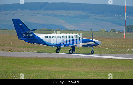 Eine Cessna 406 von Atlantic Airlines Ltd Anfahren/Landung auf dem Inverness Dalcross Flughafen im Norden von Schottland. Stockfoto