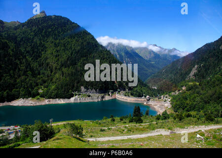 Frankreich, Languedoc-Roussillon, Pyrenees Atlantiques Nouvelle (64), Bearn, Ossau Tal (Gemeinde Eaux-bonnes), Artouste See Stockfoto