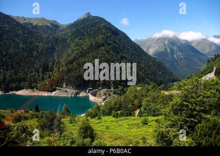 Frankreich, Languedoc-Roussillon, Pyrenees Atlantiques Nouvelle (64), Bearn, Ossau Tal (Gemeinde Eaux-bonnes), Artouste See Stockfoto
