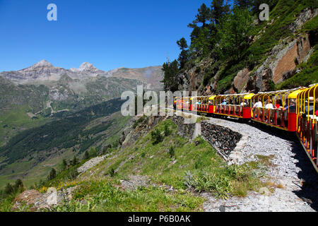 Frankreich, Languedoc-Roussillon, Pyrenees Atlantiques Nouvelle (64), Bearn, Ossau Tal (Gemeinde Eaux-bonnes), Artouste Bahn Stockfoto