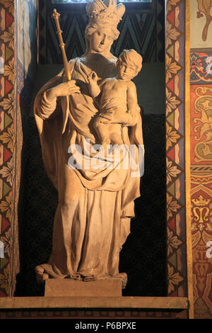 Ungarn, Budapest, Matthiaskirche, Interieur, Statue, Stockfoto