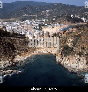 GERONA. TOSSA DEL MAR. COSTA BRAVA. VISTA AEREA DEL AÑO 1966. Stockfoto