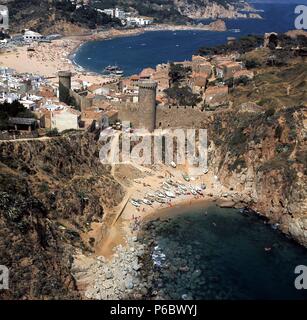 GERONA. TOSSA DEL MAR. COSTA BRAVA. VISTA AEREA DEL AÑO 1966. Stockfoto