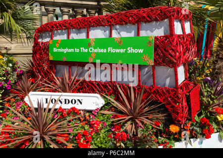 Blumen- oder Garten Anzeige in Birmingham, UK, die in die Chelsea Flower Show, 2018 ausgestellt wurde Stockfoto