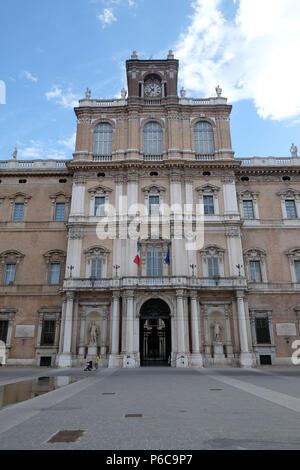 Ducal Palace jetzt Italienischen Militärakademie., Modena, Italien Stockfoto