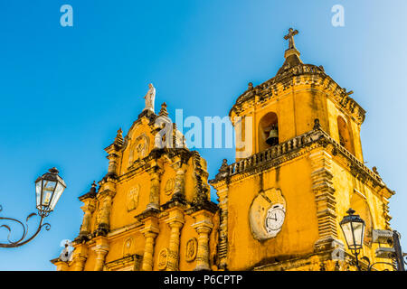 Leon, Nicaragua. Februar 2018. Ein Blick auf die Kathedrale Recoleccion in Leon, Nicaragua Stockfoto