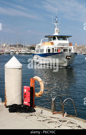 Von Marseille Vieux Port nach l'Estaque von der Maritime shuttle Stockfoto