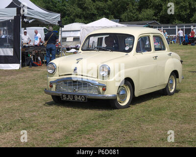 Classic Standard 10 auf Anzeige an Fir Park Kotflügel und Räder zeigen Stockfoto