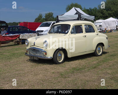 Classic Standard 10 auf Anzeige an Fir Park Kotflügel und Räder zeigen Stockfoto