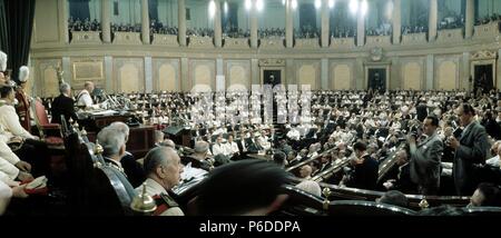 FRANCO Bahamonde, Francisco. MILITAR Y POLITISCH ESPAÑOL. EL FERROL 1892-1975. JEFE DE ESTADO ESPAÑOL 1937-1975. DISCURSO DE UNA SESSION DE LAS CORTES ESPAÑOLAS, AÑO 1969. Stockfoto