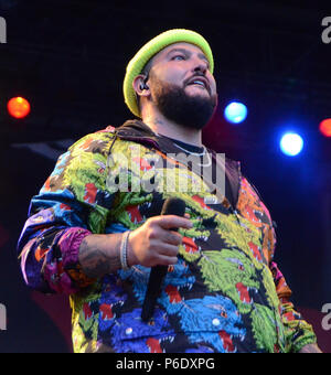 Milwaukee, Wisconsin, USA. 28 Juni, 2018. Kanadische rapper Bauch führt live am Henry Maier Festival Park während des Sommerfests in Milwaukee, Wisconsin. Ricky Bassman/Cal Sport Media/Alamy leben Nachrichten Stockfoto