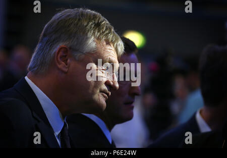 Augsburg, Deutschland. 30. Juni, 2018. Co - Vorsitzender des Alternative für Deutschland (AfD), Jörg Meuthen, ein Interview. Der Bundesparteitag der AfD findet statt am 30. Juni und 01. Juli auf der Messe in Augsburg. Foto: Karl-Josef Hildenbrand/dpa/Alamy leben Nachrichten Stockfoto