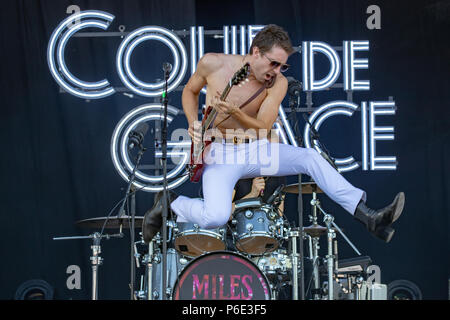 Finsbury Park, UK. 30 Juni, 2018, Miles Kane bei Queens of the Stone Age und Freunde DE. Finsbury Park London. © Jason Richardson/Alamy leben Nachrichten Stockfoto