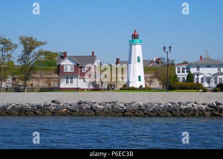 Das historische Fort Monroe National Monument, etwas außerhalb von Hampton Roads in Chesapeake Bay in Hampton, Virginia, USA Stockfoto