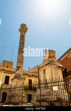 Terminal Spalten der antiken Via Appia in Rom beginnt und endet in Brindisi (Italien) Stockfoto