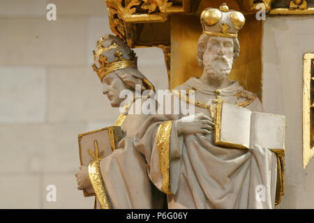 Ärzte der Kirche, Statuen auf dem Hochaltar in der Kathedrale von Zagreb zu Maria Himmelfahrt geweiht Stockfoto