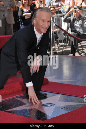 Bill Maher geehrt mit einem Stern auf dem Hollywood Walk of Fame in Los Angeles. BillMaher Star WOF 07 Veranstaltung in Hollywood Leben - Kalifornien, Red Carpet Event, USA, Filmindustrie, Prominente, Fotografie, Bestof, Kunst, Kultur und Unterhaltung, Topix prominente Mode, Besten, Hollywood Leben, Event in Hollywood Leben - Kalifornien, Film Stars, TV Stars, Musik, Promis, Topix, Bestof, Kunst, Kultur und Unterhaltung, Fotografie, Anfrage tsuni@Gamma-USA.com, Kredit Tsuni/USA, ausgezeichnet mit einem Stern auf dem Hollywood Walk ofFame in Los Angeles, 2010 Stockfoto