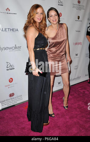 Poppy Montgomery, Kimberly Williams 6. jährlichen Pink Party in Drai's in Los Angeles. Poppy Montgomery, Kimberly Williams 029 Veranstaltung in Hollywood Leben - Kalifornien, Red Carpet Event, USA, Filmindustrie, Prominente, Fotografie, Bestof, Kunst, Kultur und Unterhaltung, Topix prominente Mode, Besten, Hollywood Leben, Event in Hollywood Leben - Kalifornien, Roter Teppich und backstage,, Kunst, Kultur und Unterhaltung, Fotografie, Anfrage tsuni@Gamma-USA.com, Musik Prominente, Musiker, Music Group, 2010 Stockfoto